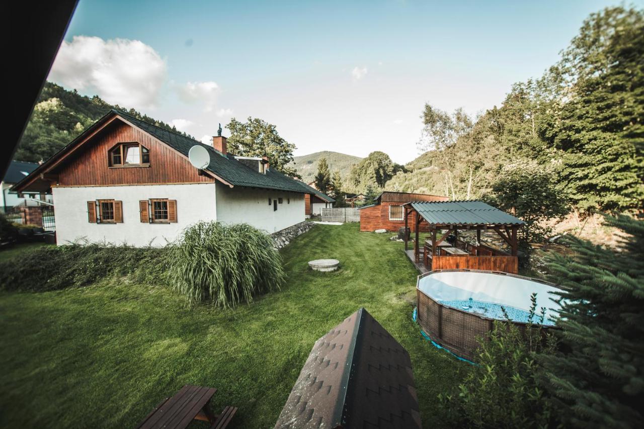Chata Kouty Loucna nad Desnou Exterior photo